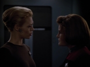 extant_StarTrek_Voyager_4x26-HopeAndFear_02057.jpg