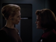 extant_StarTrek_Voyager_4x26-HopeAndFear_02058.jpg