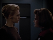 extant_StarTrek_Voyager_4x26-HopeAndFear_02061.jpg