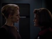 extant_StarTrek_Voyager_4x26-HopeAndFear_02062.jpg