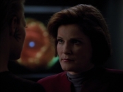 extant_StarTrek_Voyager_4x26-HopeAndFear_02137.jpg