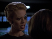 extant_StarTrek_Voyager_4x26-HopeAndFear_02138.jpg