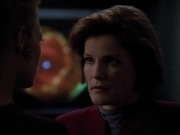 extant_StarTrek_Voyager_4x26-HopeAndFear_02147.jpg