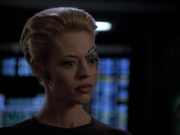 extant_StarTrek_Voyager_4x26-HopeAndFear_02159.jpg