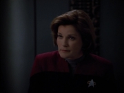 extant_StarTrek_Voyager_4x26-HopeAndFear_02162.jpg