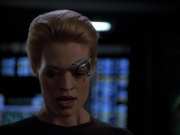 extant_StarTrek_Voyager_4x26-HopeAndFear_02165.jpg
