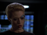 extant_StarTrek_Voyager_4x26-HopeAndFear_02166.jpg