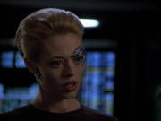 extant_StarTrek_Voyager_4x26-HopeAndFear_02167.jpg