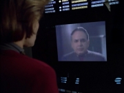 extant_StarTrek_Voyager_4x26-HopeAndFear_02297.jpg
