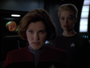 extant_StarTrek_Voyager_4x26-HopeAndFear_02337.jpg