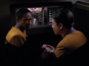 Filename=extant_StarTrek_Voyager_4x26-HopeAndFear_02377.jpg
Filesize=114KiB
Dimensions=1200x900
Date added=Oct 04, 2019 extant_StarTrek_Voyager_4x26-HopeAndFear_02377.jpg