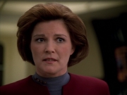 extant_StarTrek_Voyager_4x26-HopeAndFear_02488.jpg