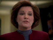 extant_StarTrek_Voyager_4x26-HopeAndFear_02495.jpg