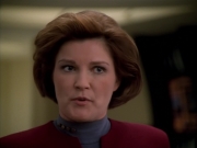 extant_StarTrek_Voyager_4x26-HopeAndFear_02502.jpg