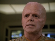extant_StarTrek_Voyager_4x26-HopeAndFear_02510.jpg
