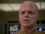 extant_StarTrek_Voyager_4x26-HopeAndFear_02515.jpg