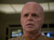 extant_StarTrek_Voyager_4x26-HopeAndFear_02517.jpg
