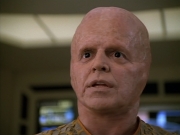 extant_StarTrek_Voyager_4x26-HopeAndFear_02546.jpg