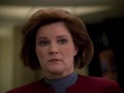 extant_StarTrek_Voyager_4x26-HopeAndFear_02570.jpg