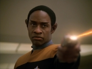 extant_StarTrek_Voyager_4x26-HopeAndFear_02573.jpg