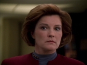 extant_StarTrek_Voyager_4x26-HopeAndFear_02588.jpg