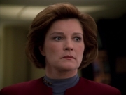 extant_StarTrek_Voyager_4x26-HopeAndFear_02589.jpg