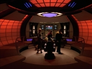 extant_StarTrek_Voyager_4x26-HopeAndFear_02599.jpg