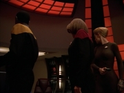 extant_StarTrek_Voyager_4x26-HopeAndFear_02601.jpg