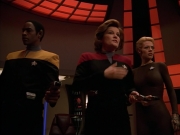 extant_StarTrek_Voyager_4x26-HopeAndFear_02604.jpg