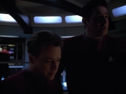 extant_StarTrek_Voyager_4x26-HopeAndFear_02641.jpg