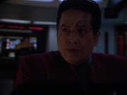 extant_StarTrek_Voyager_4x26-HopeAndFear_02671.jpg
