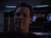 extant_StarTrek_Voyager_4x26-HopeAndFear_02676.jpg