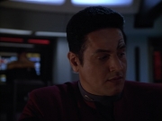 extant_StarTrek_Voyager_4x26-HopeAndFear_02679.jpg