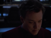extant_StarTrek_Voyager_4x26-HopeAndFear_02689.jpg