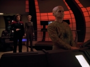 extant_StarTrek_Voyager_4x26-HopeAndFear_02702.jpg