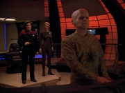 extant_StarTrek_Voyager_4x26-HopeAndFear_02708.jpg