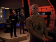 extant_StarTrek_Voyager_4x26-HopeAndFear_02712.jpg