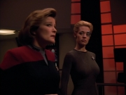 extant_StarTrek_Voyager_4x26-HopeAndFear_02728.jpg