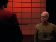 extant_StarTrek_Voyager_4x26-HopeAndFear_02754.jpg