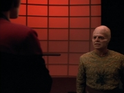 extant_StarTrek_Voyager_4x26-HopeAndFear_02756.jpg