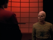 extant_StarTrek_Voyager_4x26-HopeAndFear_02760.jpg