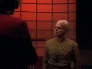 extant_StarTrek_Voyager_4x26-HopeAndFear_02768.jpg
