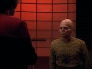 extant_StarTrek_Voyager_4x26-HopeAndFear_02770.jpg