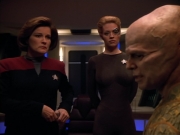 extant_StarTrek_Voyager_4x26-HopeAndFear_02829.jpg
