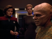 extant_StarTrek_Voyager_4x26-HopeAndFear_02840.jpg