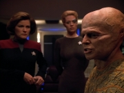 extant_StarTrek_Voyager_4x26-HopeAndFear_02842.jpg