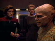 extant_StarTrek_Voyager_4x26-HopeAndFear_02844.jpg