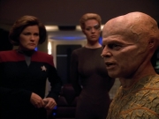 extant_StarTrek_Voyager_4x26-HopeAndFear_02845.jpg