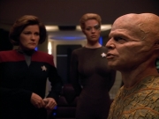 extant_StarTrek_Voyager_4x26-HopeAndFear_02847.jpg