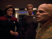 extant_StarTrek_Voyager_4x26-HopeAndFear_02850.jpg